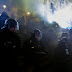 Itt a rendőrség közleménye: bűnözők viszik bele a bajba a tüntető fiatalokat 