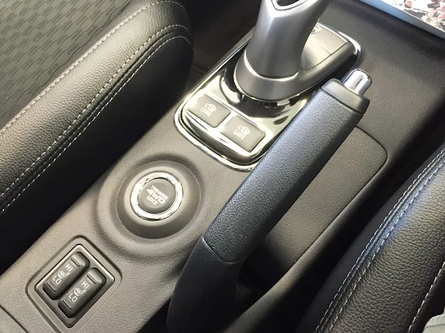 アウトランダーPHEV-interior3