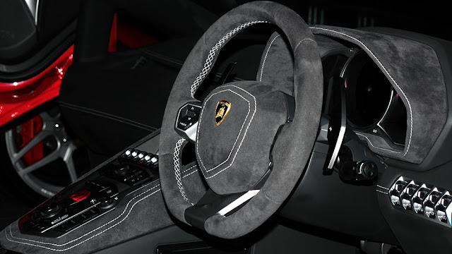  Desain  Interior Lamborghini  Aventador  Karya Kahn Desain  