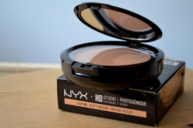 Nyx Stay Matte But Not Flat Powder Foundation *05 Soft Beige* review