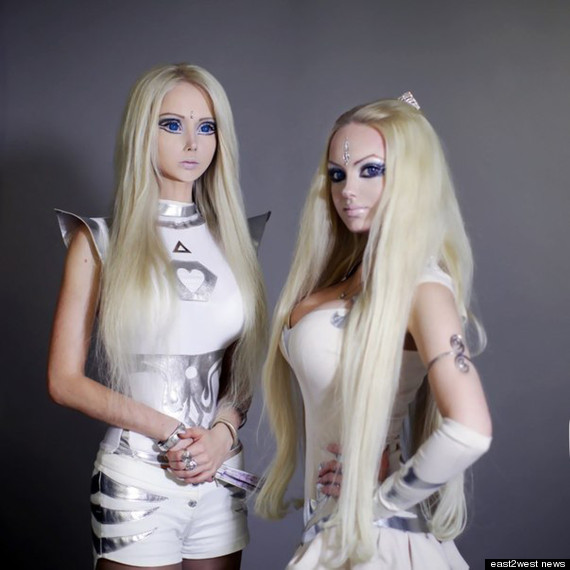 http://www.revista21.net/2013/02/Valeria-Lukyanova-Olga-Oleynik.html