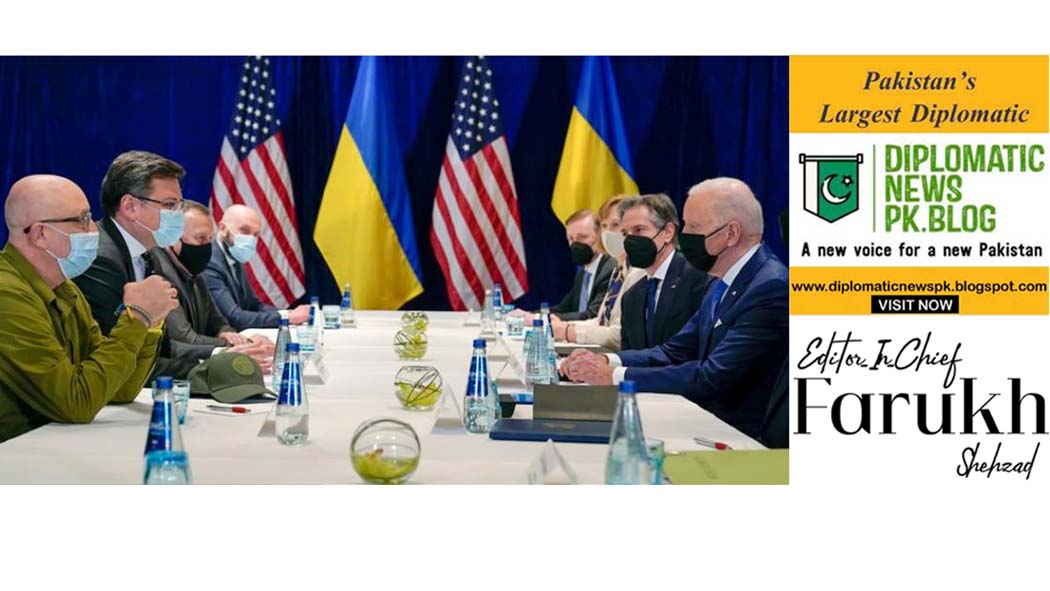 Joe Biden meets top Ukrainian ministers in Warsaw