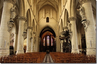 Notre Dame de la Chapelle　ノートルダム・ド・ラ・シャペル教会