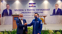 Kakak Andi Arief Gantikan Ridho Ficardo Pimpin Demokrat Lampung