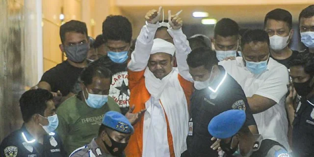 Front Persatuan Islam Lampung Desak Habib Rizieq Dibebaskan