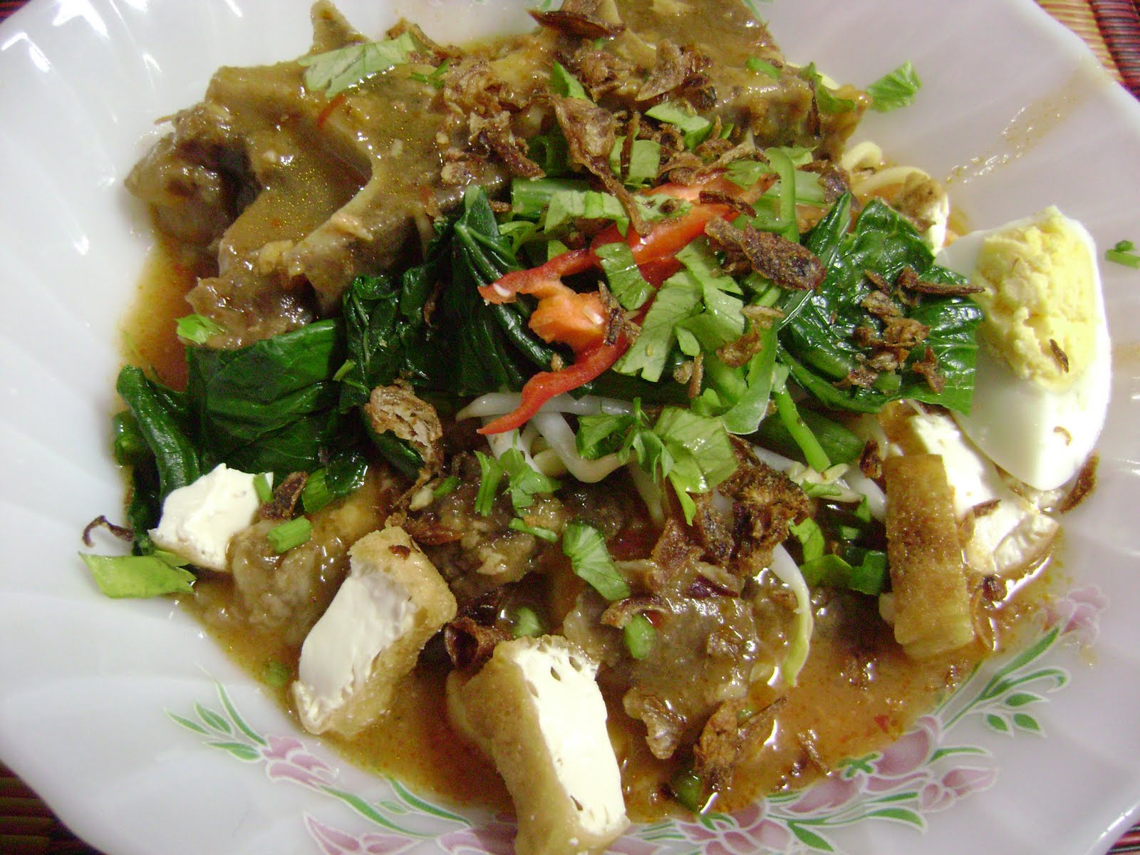 TeratakCINTAnazmie: MEE REBUS TULANG SPECIAL