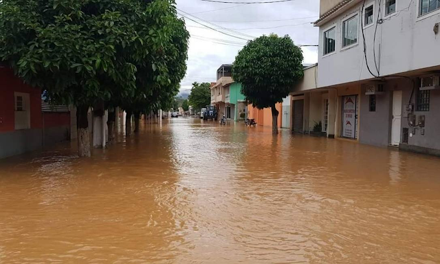 Chuva deixa mais de 3 mil desalojados em Porciúncula, no Noroeste Fluminense