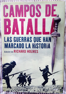 Portada del libro Campos de batalla, de varios autores