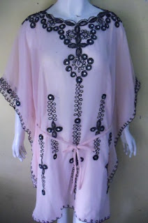 Model Baju Muslim Kaftan Syahrini 2012