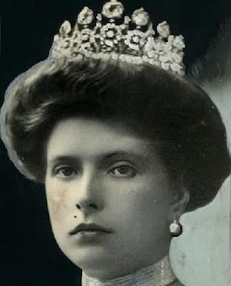 aquamarine tiara princess alice andrew greece battenberg