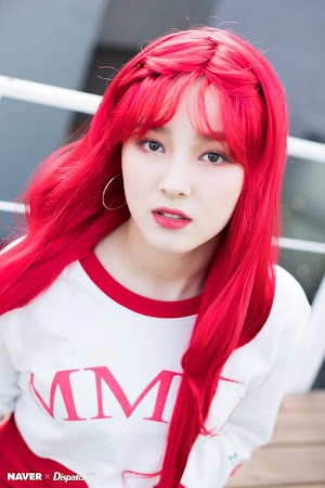 Nancy Momoland Pics - Naver x Dispatch red hair