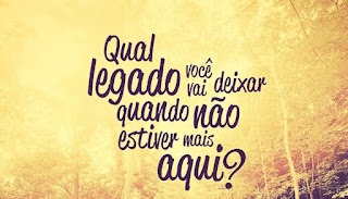 Juridicamente falando uma pessoa só pode receber uma herança após a morte da pessoa que fez o testamento, pois o testamento só passa a ter validade legal a partir da morte do seu testador (Hb. 9:17). Após a morte, a herança passa automaticamente para os herdeiros e estes passam a ser proprietários e responsáveis pelos bens deixados pelo “de cujus” (Artigo 1.857 do Código Civil).