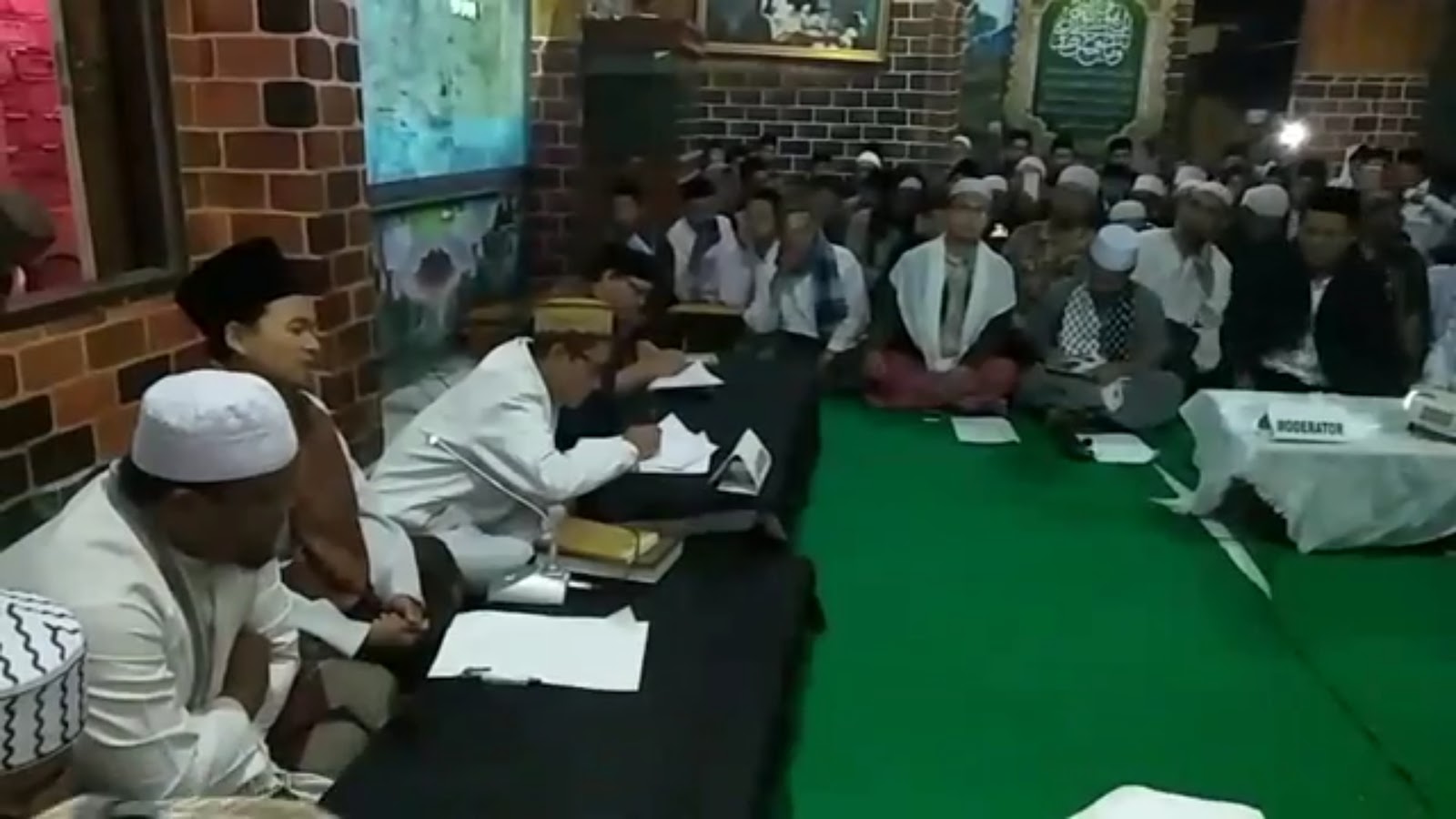 Rangkuman Hasil Munadhoroh Tentang Islam Nusantara di Cianjur