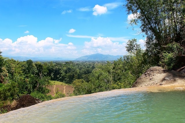 Berendam Puas di Coban Kromo