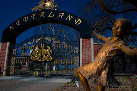 Replika Neverland Ranch Di Cina