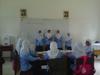 Alumni SMP Hasbunallah Tahun 2012  PELAJARAN BAHASA 