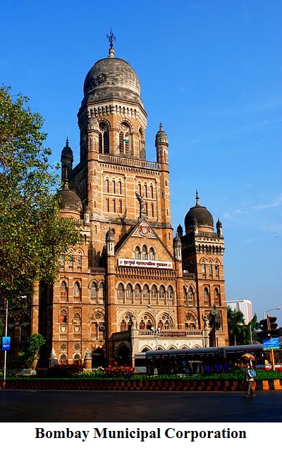 Best Tourist and Historical Places in Maharashtra India 