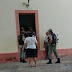 LADRÕES ARROMBAM E FURTAM PRODUTOS DA PAROQUIA DE NOSSA SENHORA DA CONCEIÇÃO EM FLORES-PE. A IGREJA MATRIZ DE NOSSA SENHORA DA CONCEIÇÃO, PADROEIRA DA CIDADE DE FLORES, SERTÃO PERNAMBUCANO, FOI ARROMBADA NA NOITE DESTE DOMINGO (29), ENQUANTO ESTAVA FECHADA. DE ACORDO COM INFORMAÇÕES DE POPULARES, QUANDO OS PRESTADORES DE SERVIÇOS CHEGARAM PELA MANHÃ DESTA SEGUNDA FEIRA 30, NOTARAM QUE A PORTA ESTAVA ABERTA E DENTRO TODA MOBÍLIA EM DESORDEM TOTALMENTE REVIRADA. ELES DERRUBARAM PERTENCES NO CHÃO, ARROMBARAM ARMÁRIOS, GUARDA ROUPAS E TELHADOS. 