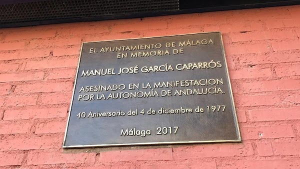 El olvido del asesinato de García Caparrós en el Día de la Bandera Andaluza enfada a la familia