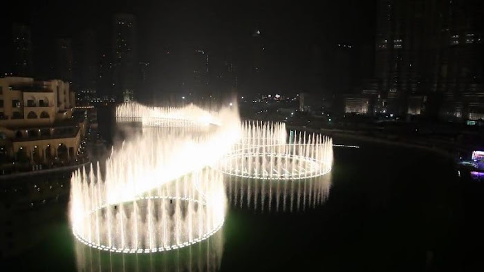 Dubai Fountain Show Awesome Photos