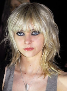 Hot Short Hairstyles For 2011
