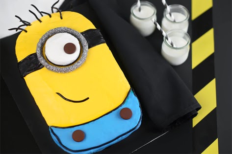 Despicable Me 2 Minion Cake