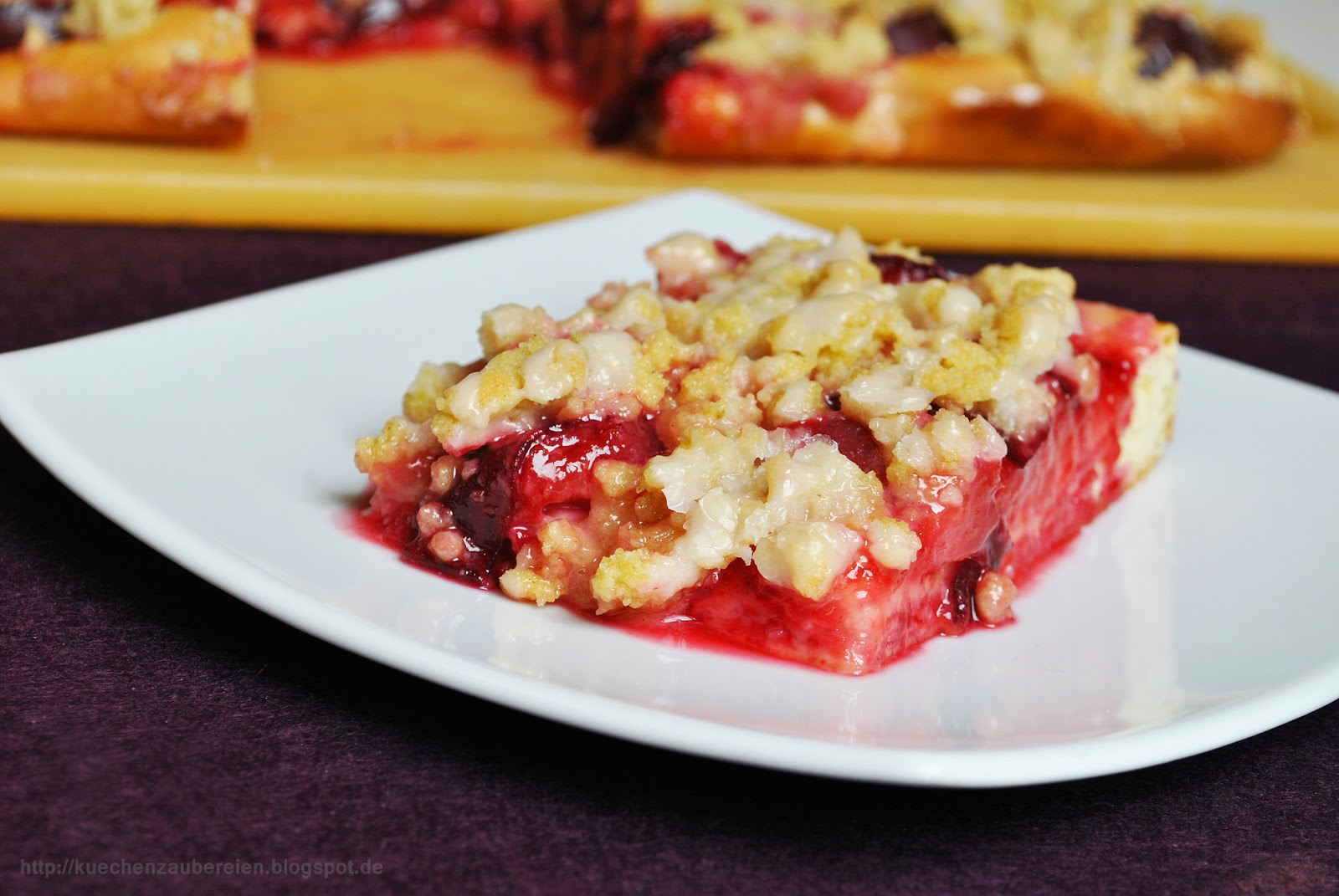 Pflaumenkuchen mit Streuseln BRIGITTE - hefe pflaumenkuchen mit streusel