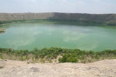 Meteorite craters around the world