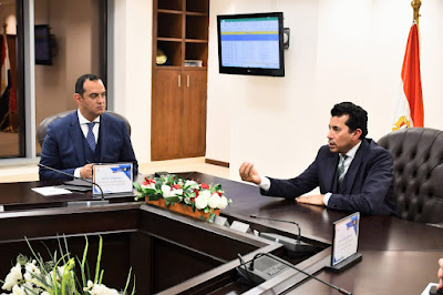وزير الشباب والرياضة يجتمع باللجنة التنفيذية لبرنامج التنشئة وتنمية الطفولة المبكرة