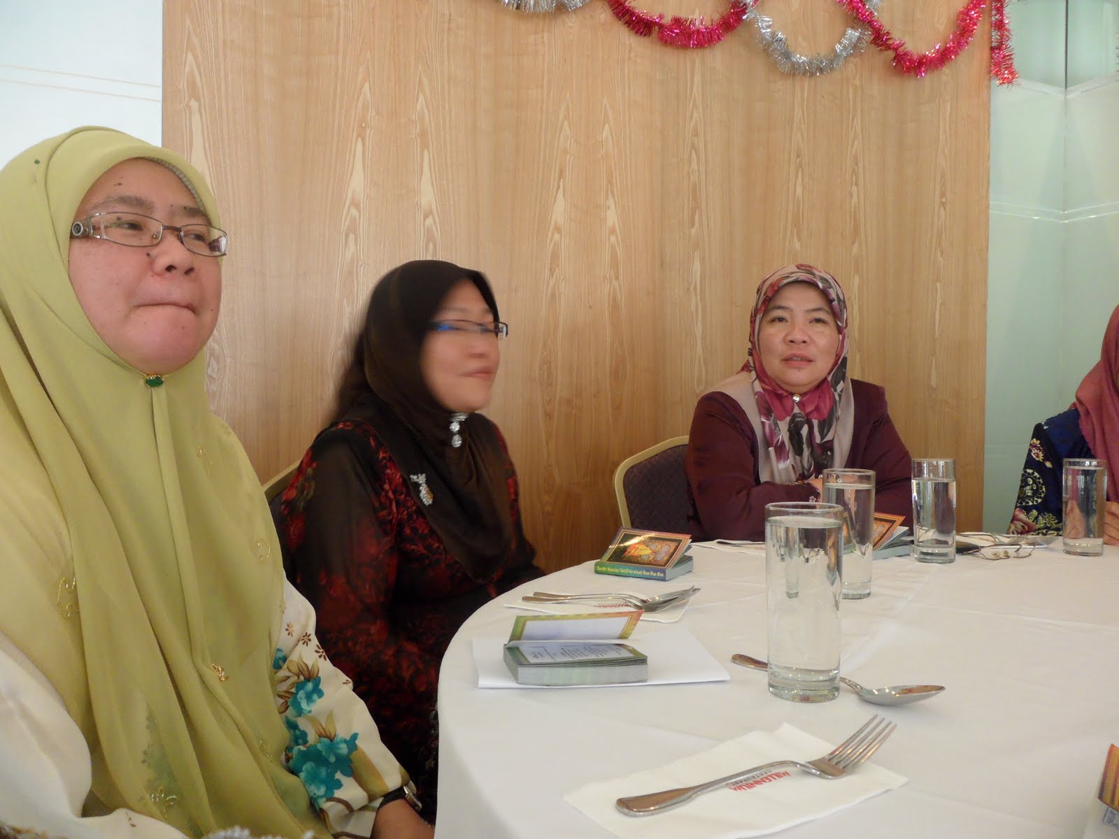 JAPSER TUTONG II: Majlis Perpisahan Guru Besar + Doa 