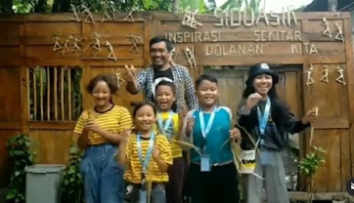 Anak Muda Pembawa Perubahan di Kampung Lali Gadget 