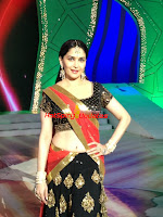 Madhuri, Dixit, Nene, Latest, UnSeen, Spicy, Hot, Twitter, Pics