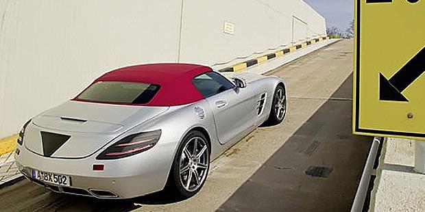 2012 New Mercedes SLS Roadster Roof Fold