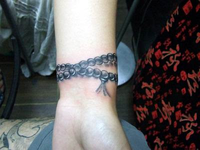 tattoo cheville. Tattoo Bracelet A La Cheville.