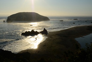 the fog slipped back out to sea in the very late afternoon