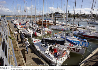 Météo difficile pour la Mini Transat, longtemps clouée à terre.