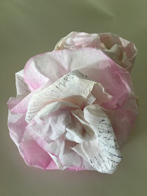 http://atrayofbliss.blogspot.com.au/2016/06/a-homespun-yeareasy-shabby-crepe-paper.html