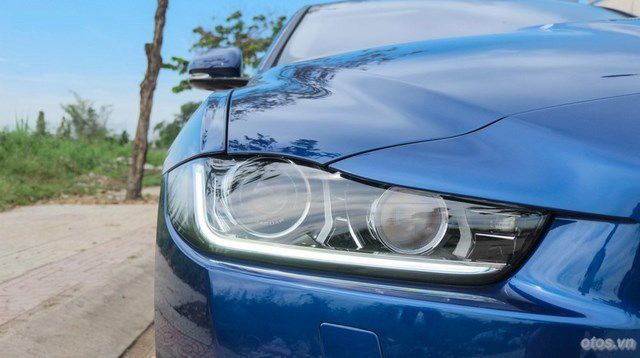 Xe Jaguar XE Portfolio màu độc đầy ấn tượng