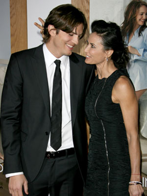 Photos: Ashton Kutcher and Demi Moore look in love