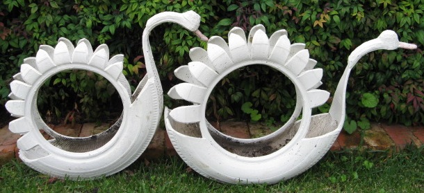 artistic garden tyres