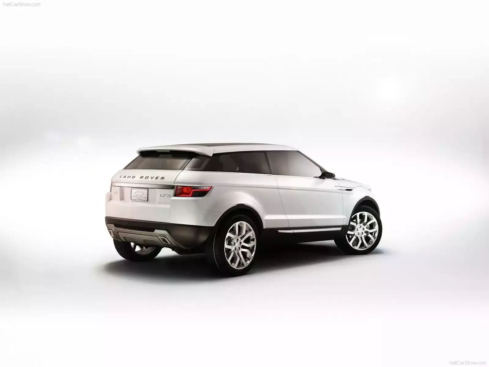 Hình ảnh xe ô tô Land Rover LRX Concept 2008 & nội ngoại thất