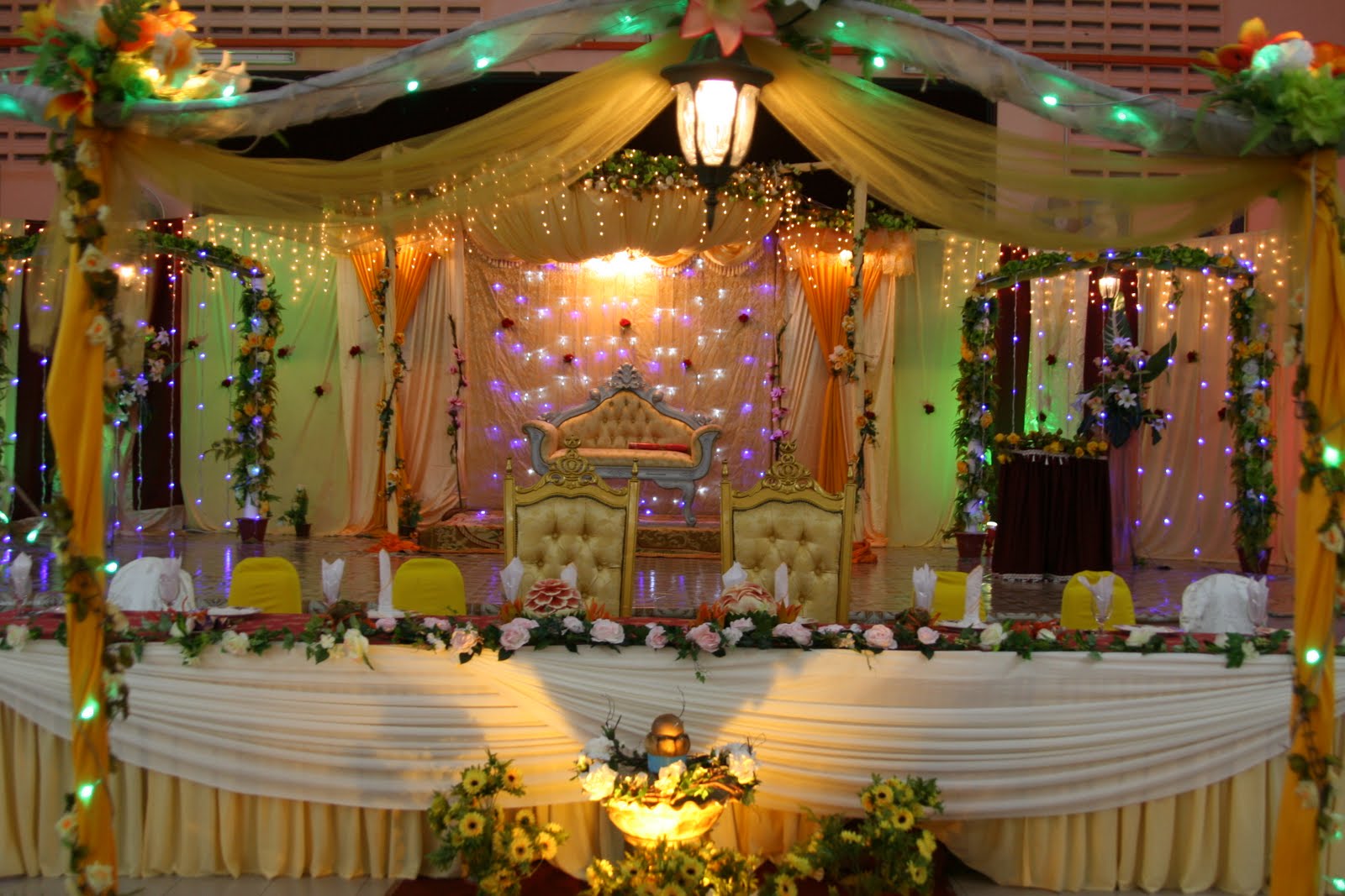 indian wedding stage decoration