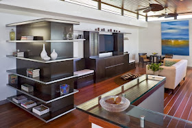 moderna sala con tv