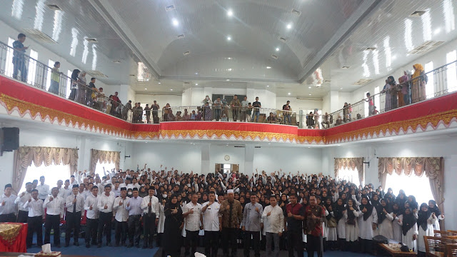 Sebanyak 350 Orang PPPK Guru Tahap I Formasi Tahun 2021 Terima SK Pengangkatan