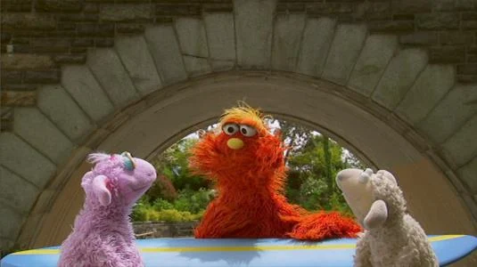 Sesame Street Episode 4519. Murray's Monster Measuring. Ovejita and Murray try to measure a sheep.