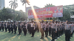 Pemenang Lomba Tim Patroli Perintis Presisi Dapat Piala dan Piagam Penghargaan Langsung Dari Kapolda