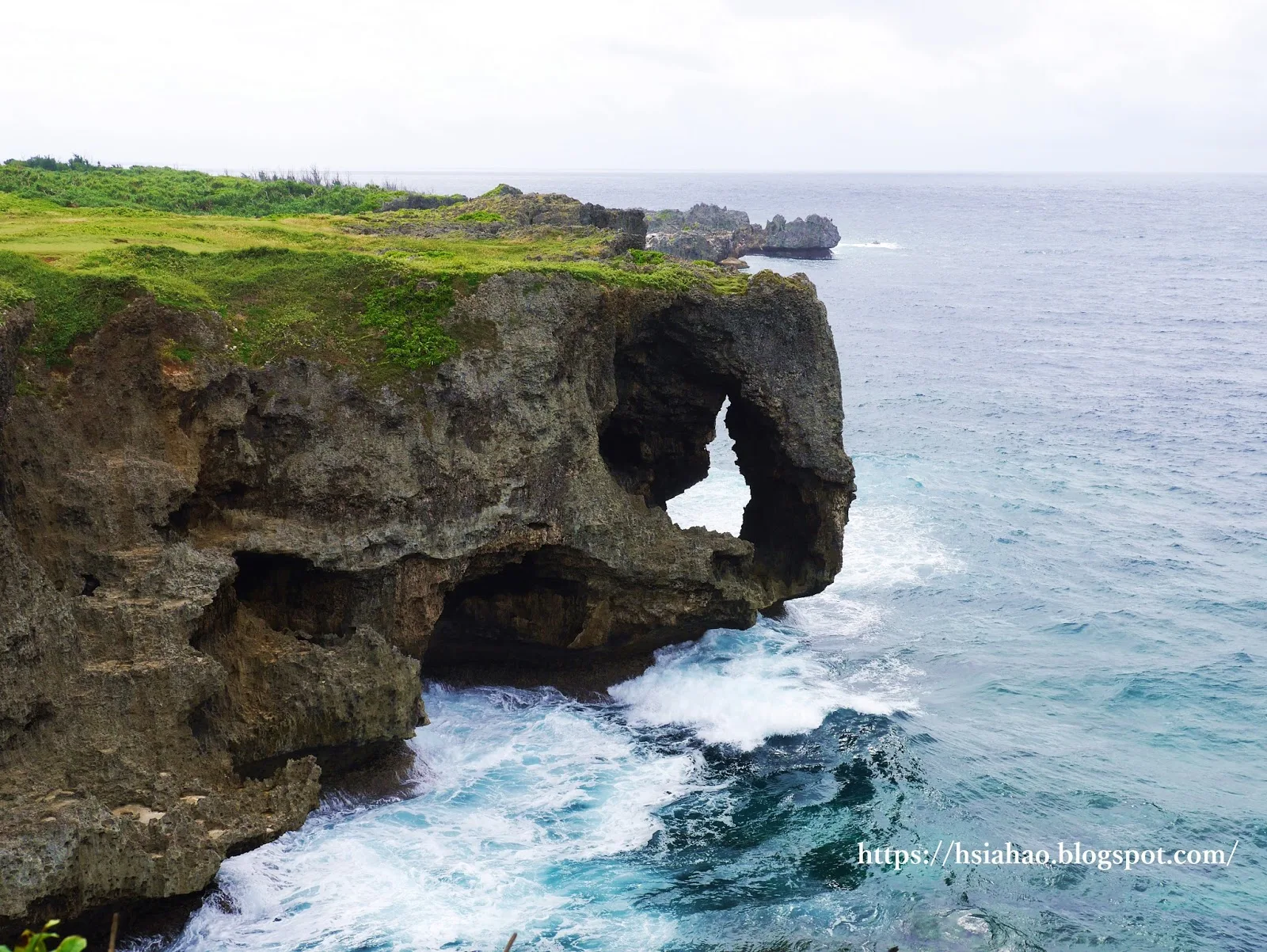 沖繩-景點-中部-萬座毛-自由行-旅遊-Okinawa-Manzamo