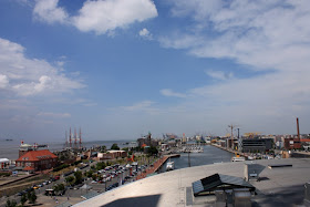 Hafen Bremerhaven mit Segelschiffen
