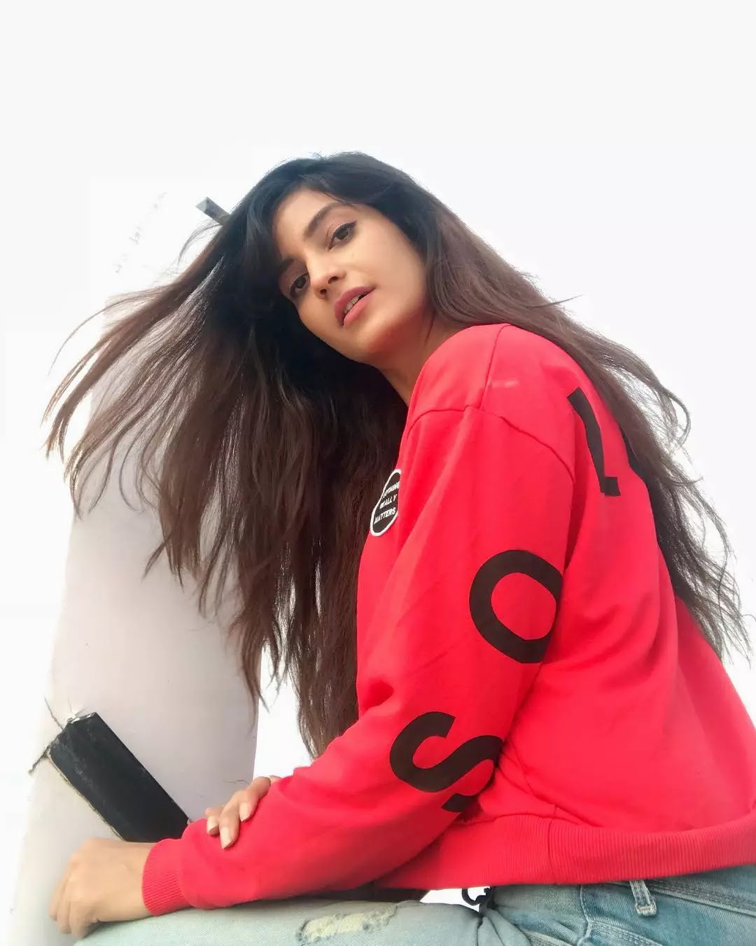 gitanjali-singh-red-top-getpics