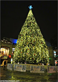 Árbol de Navidad del Faneuil Hall en Boston